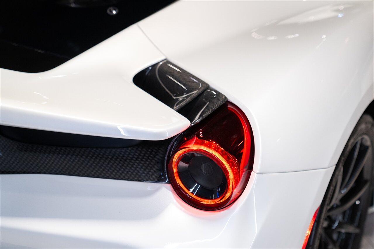 2019 Ferrari 488 Pista   - Photo 45 - Beverly Hills, CA 90212