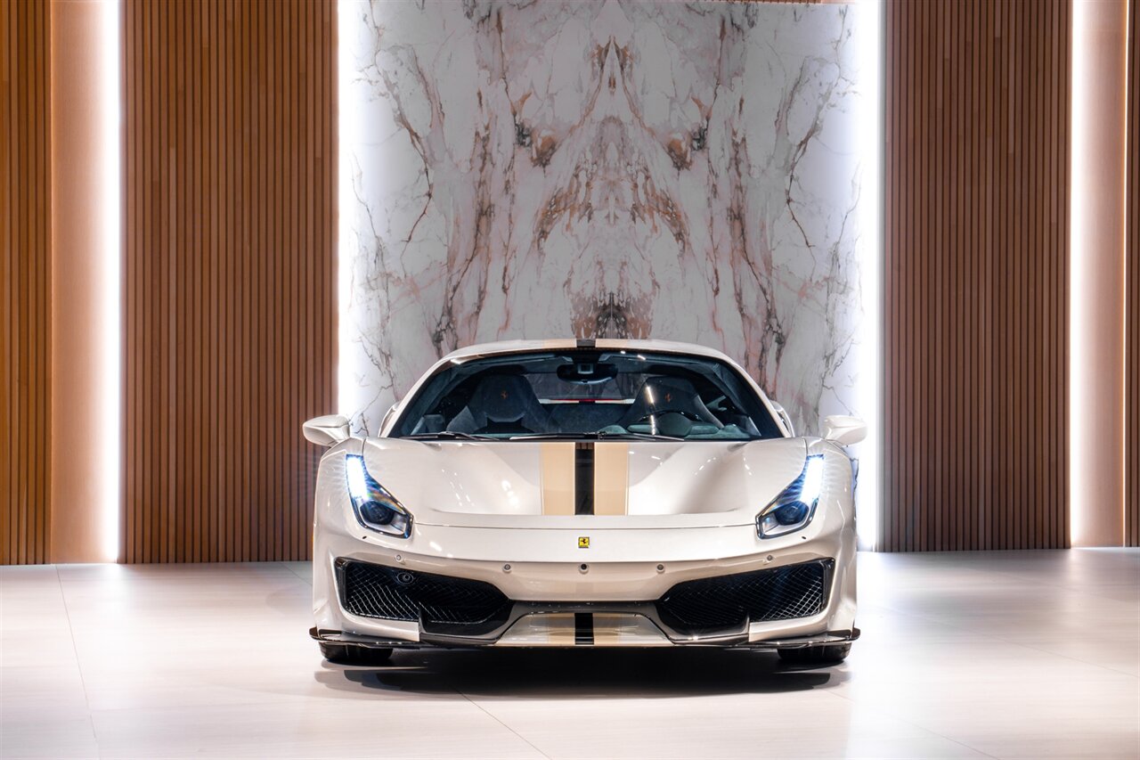 2019 Ferrari 488 Pista   - Photo 2 - Beverly Hills, CA 90212