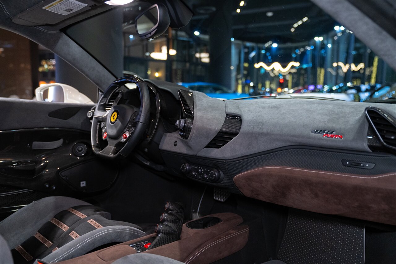 2019 Ferrari 488 Pista   - Photo 51 - Beverly Hills, CA 90212