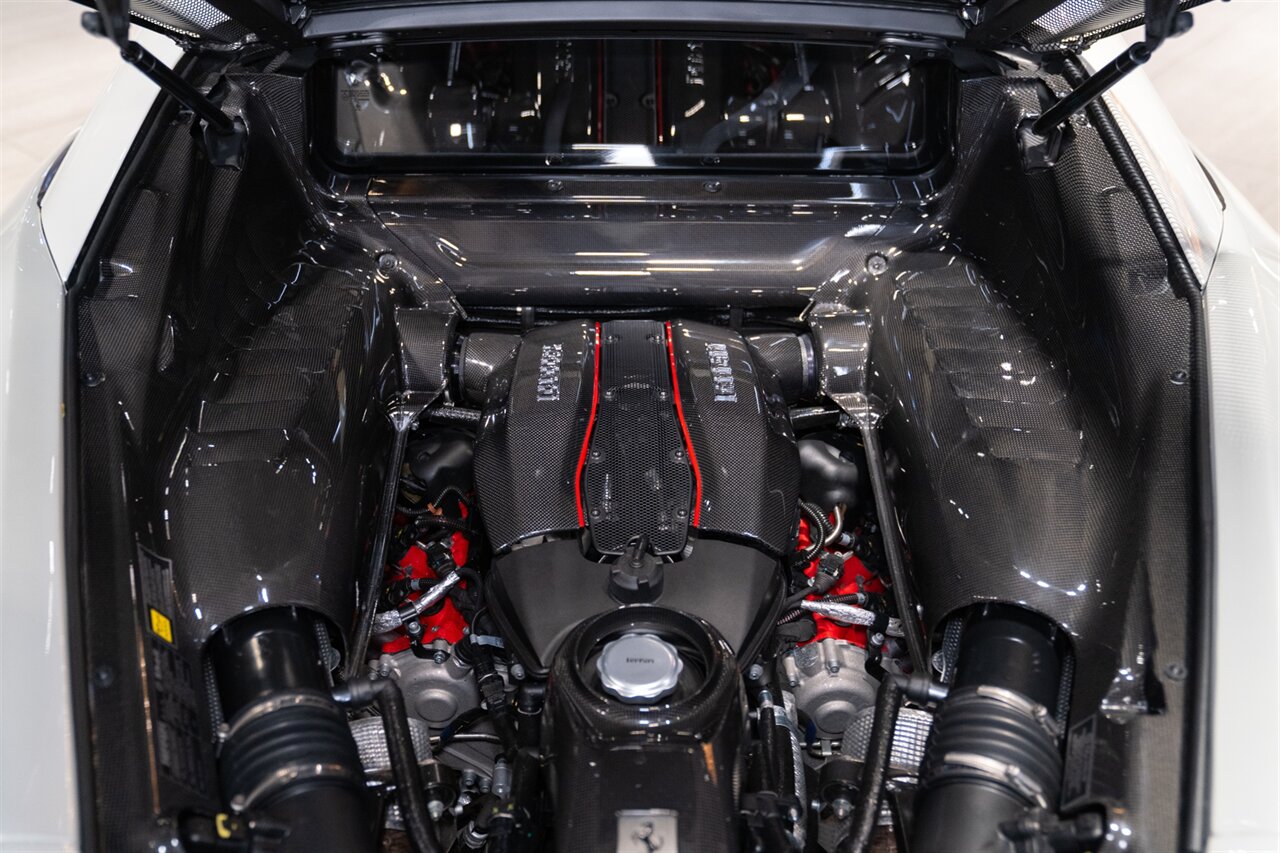 2019 Ferrari 488 Pista   - Photo 37 - Beverly Hills, CA 90212