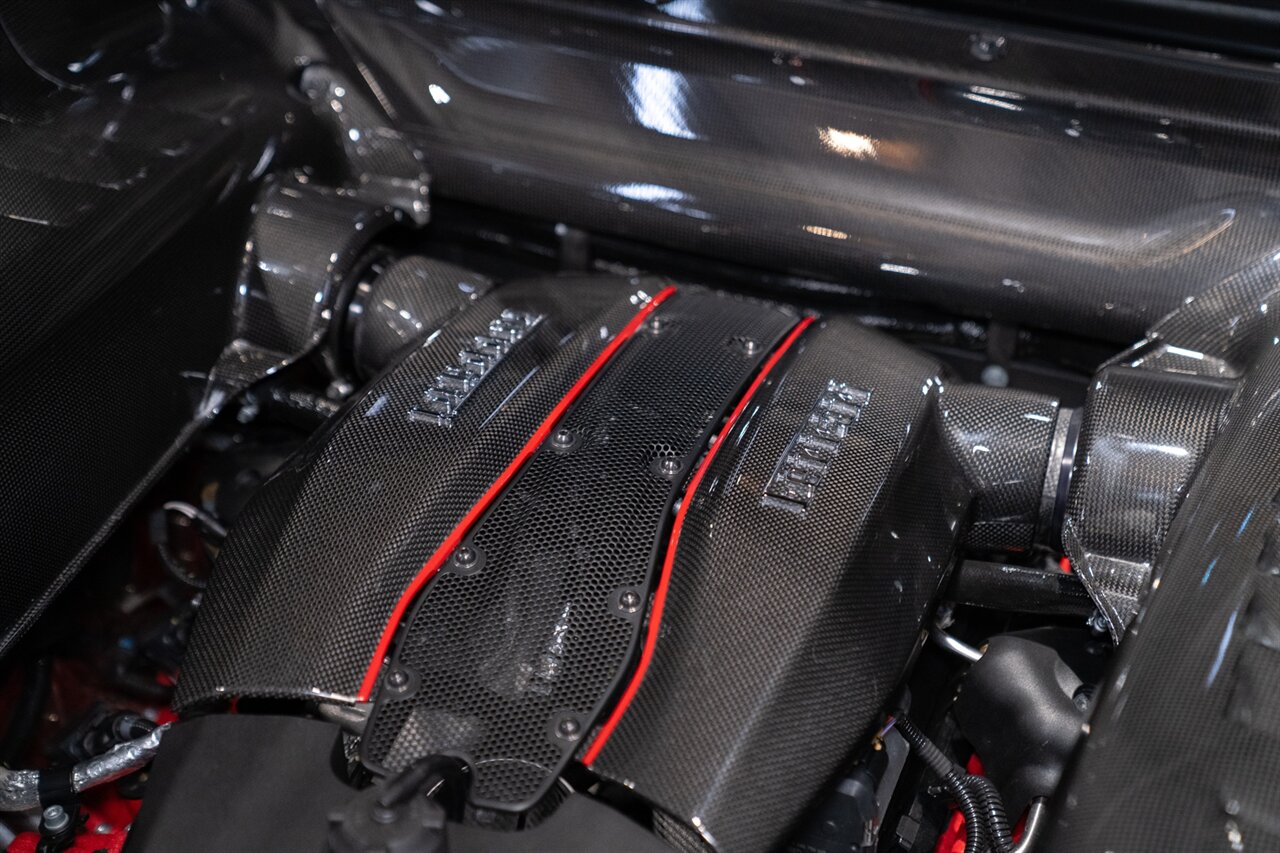 2019 Ferrari 488 Pista   - Photo 38 - Beverly Hills, CA 90212