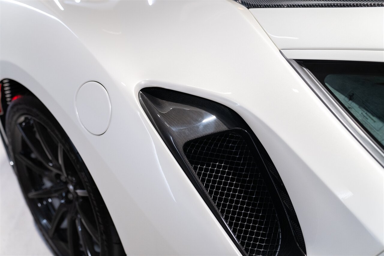 2019 Ferrari 488 Pista   - Photo 48 - Beverly Hills, CA 90212