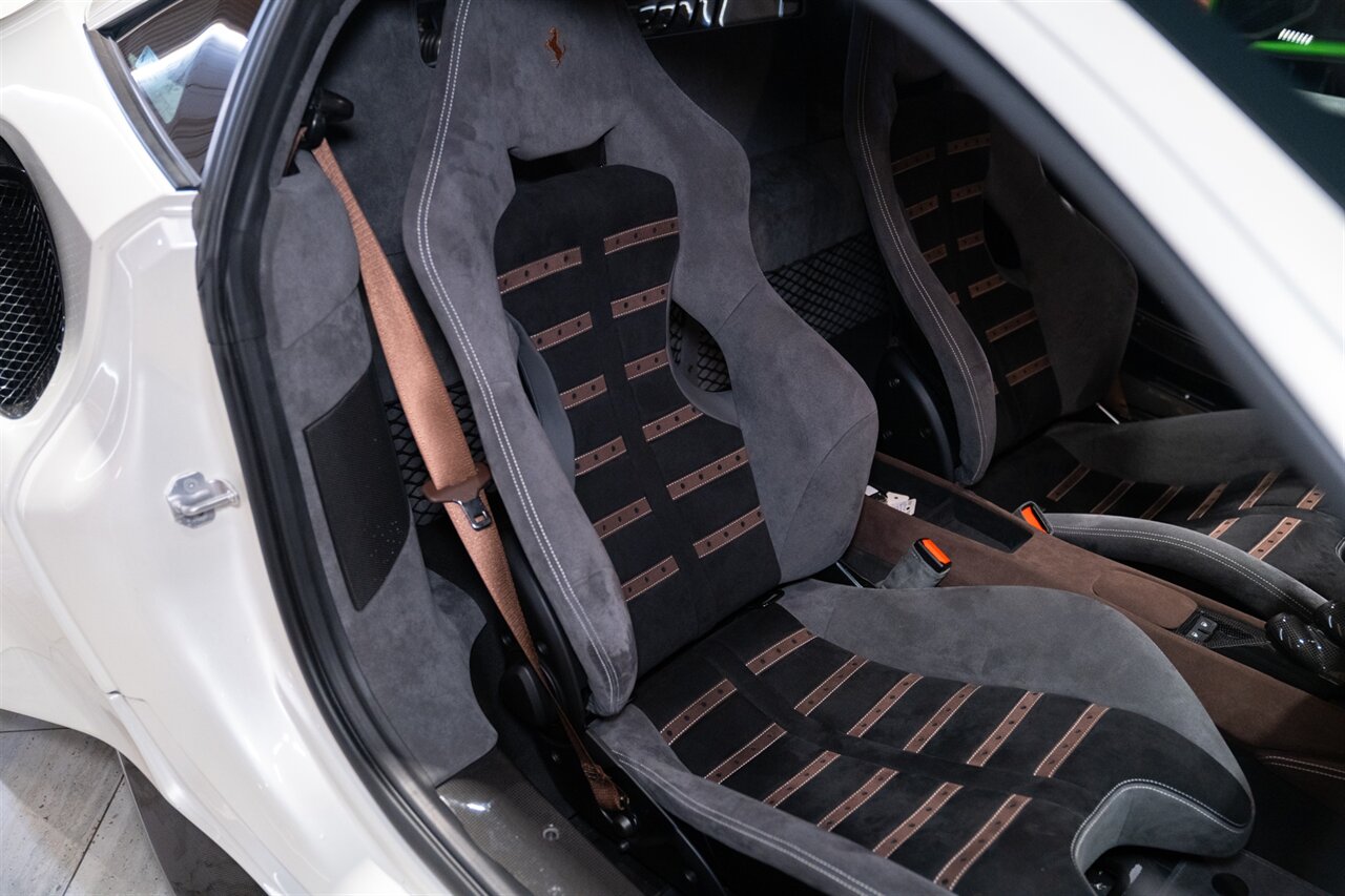 2019 Ferrari 488 Pista   - Photo 54 - Beverly Hills, CA 90212