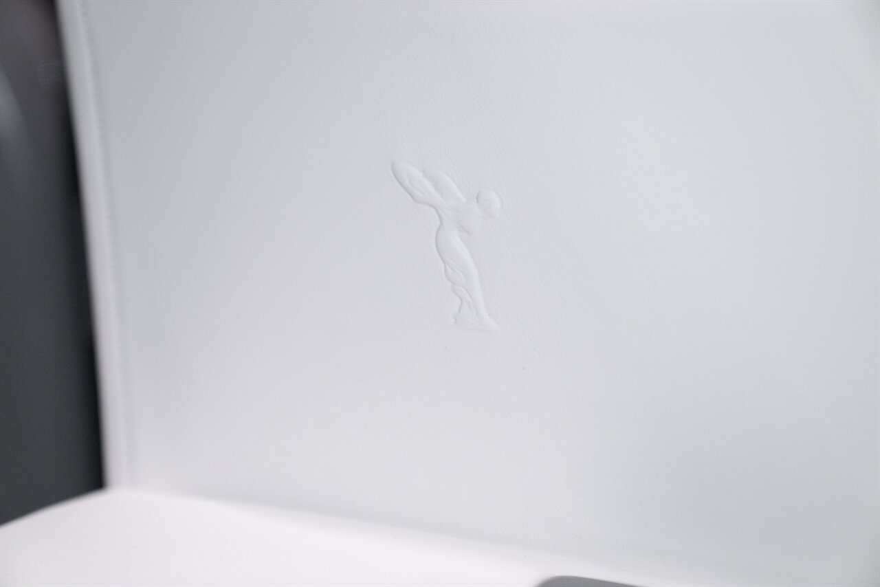 2023 Rolls-Royce Cullinan - Photo 20 - Beverly Hills, CA 90212