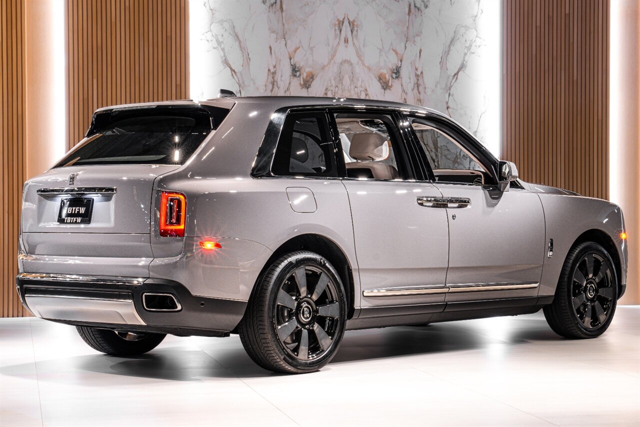 2023 Rolls-Royce Cullinan - Photo 8 - Beverly Hills, CA 90212