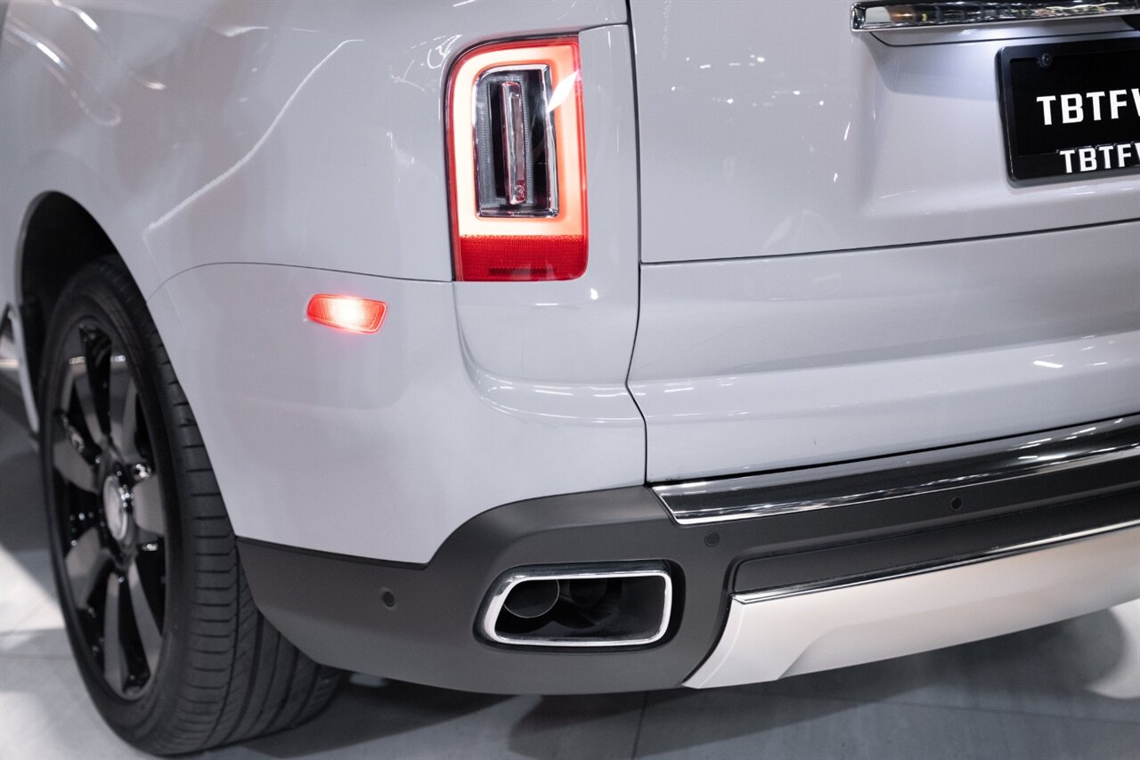 2023 Rolls-Royce Cullinan - Photo 16 - Beverly Hills, CA 90212
