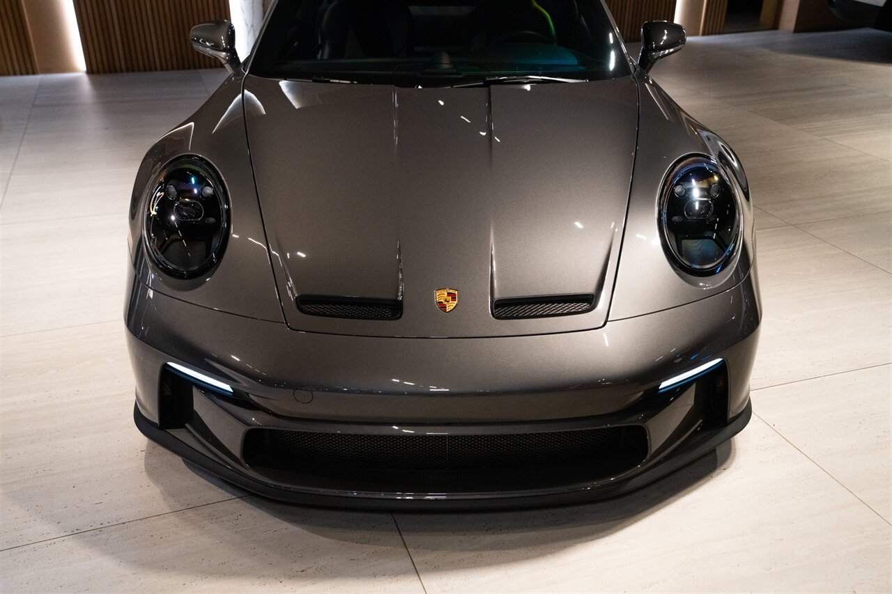 2022 Porsche 911 GT3 Touring   - Photo 6 - Beverly Hills, CA 90212