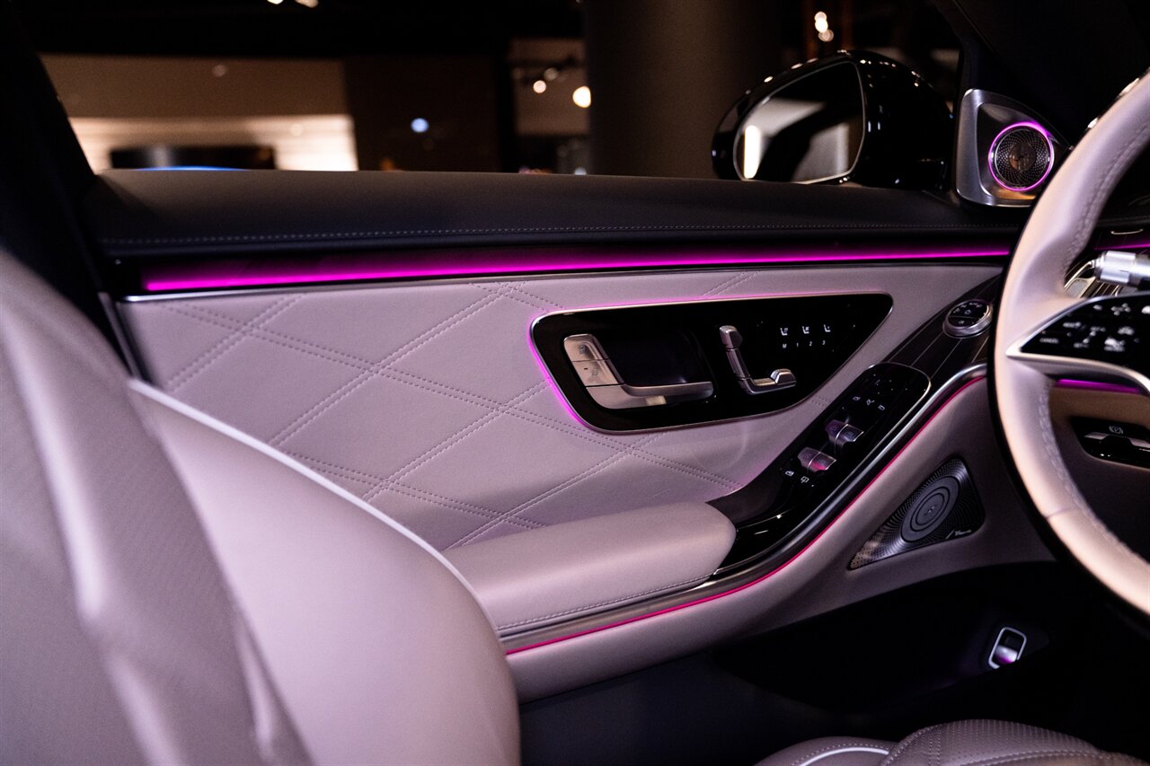 2025 Mercedes-Benz Mercedes-Maybach S 680 Nordic Glow Edition   - Photo 19 - Beverly Hills, CA 90212