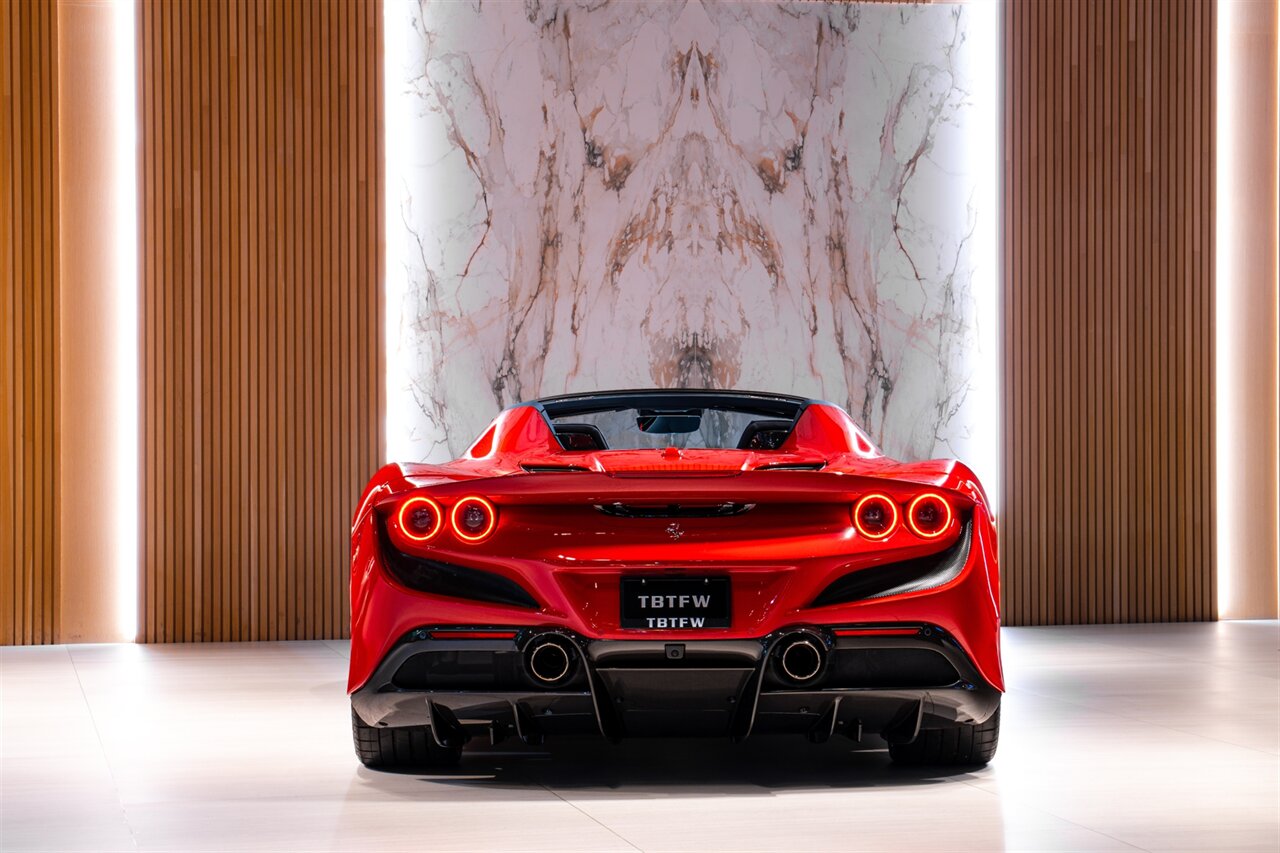 2022 Ferrari F8 Spider   - Photo 6 - Beverly Hills, CA 90212