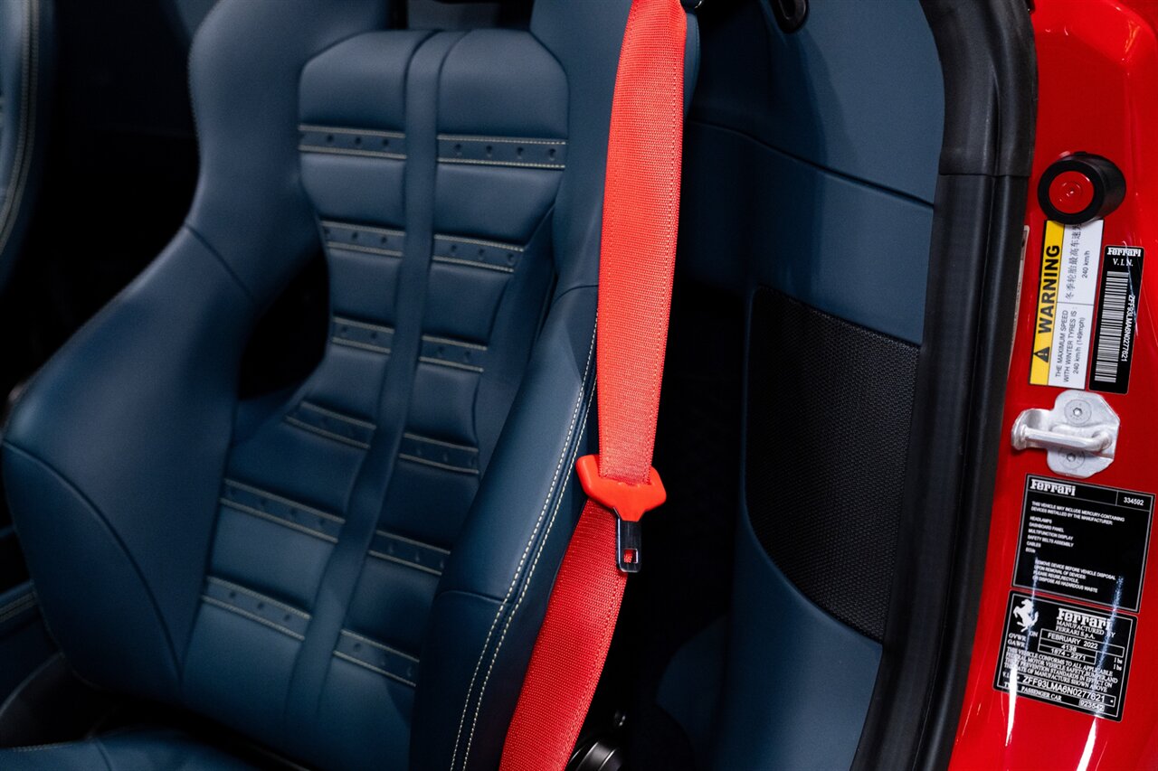 2022 Ferrari F8 Spider   - Photo 12 - Beverly Hills, CA 90212