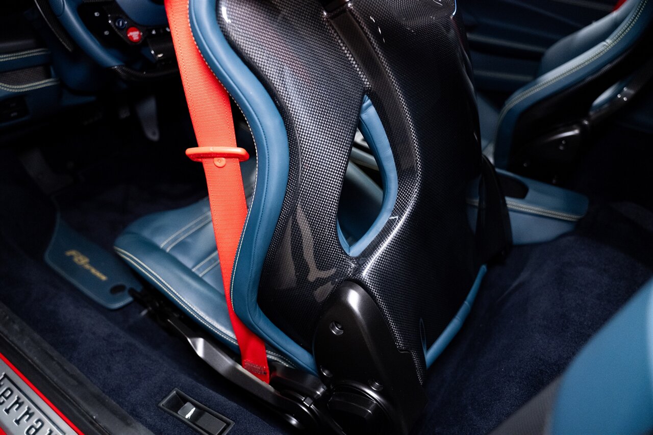 2022 Ferrari F8 Spider   - Photo 31 - Beverly Hills, CA 90212