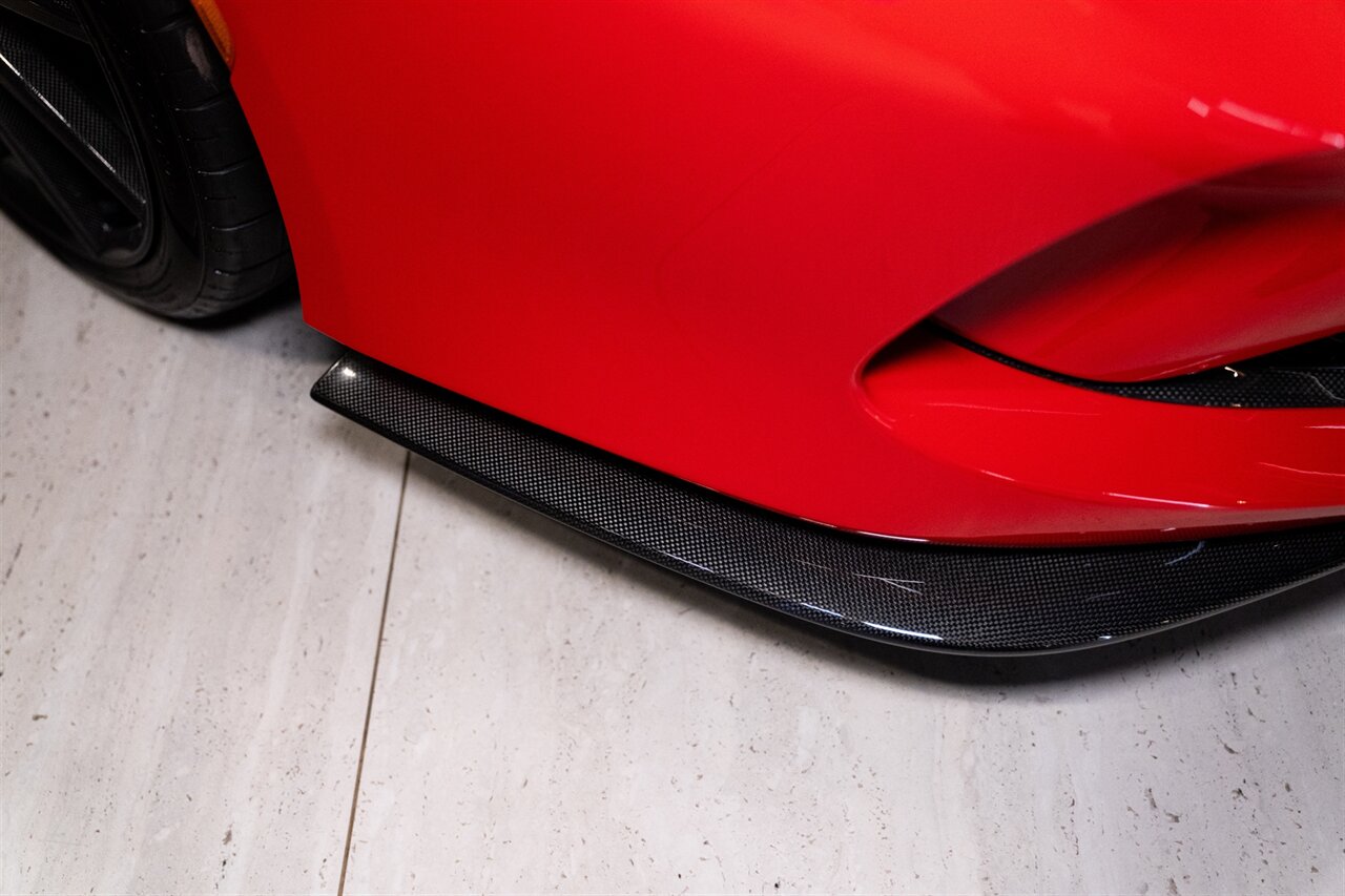 2022 Ferrari F8 Spider   - Photo 34 - Beverly Hills, CA 90212