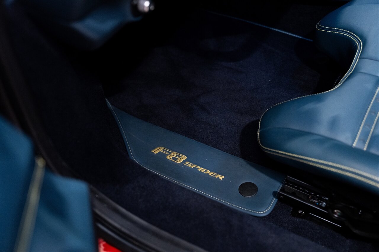 2022 Ferrari F8 Spider   - Photo 16 - Beverly Hills, CA 90212