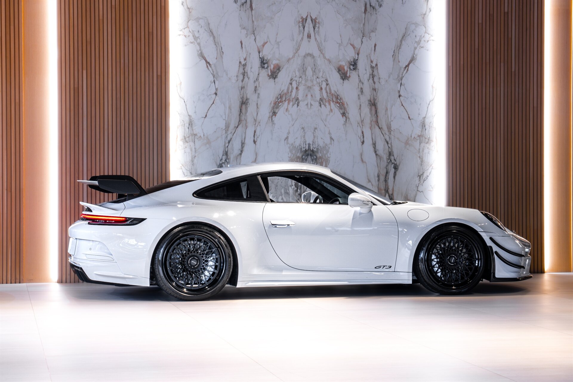 2022 Porsche 911 GT3 - Photo 5