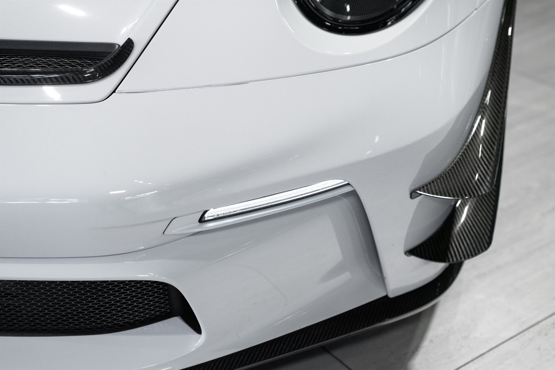 2022 Porsche 911 GT3 - Photo 17