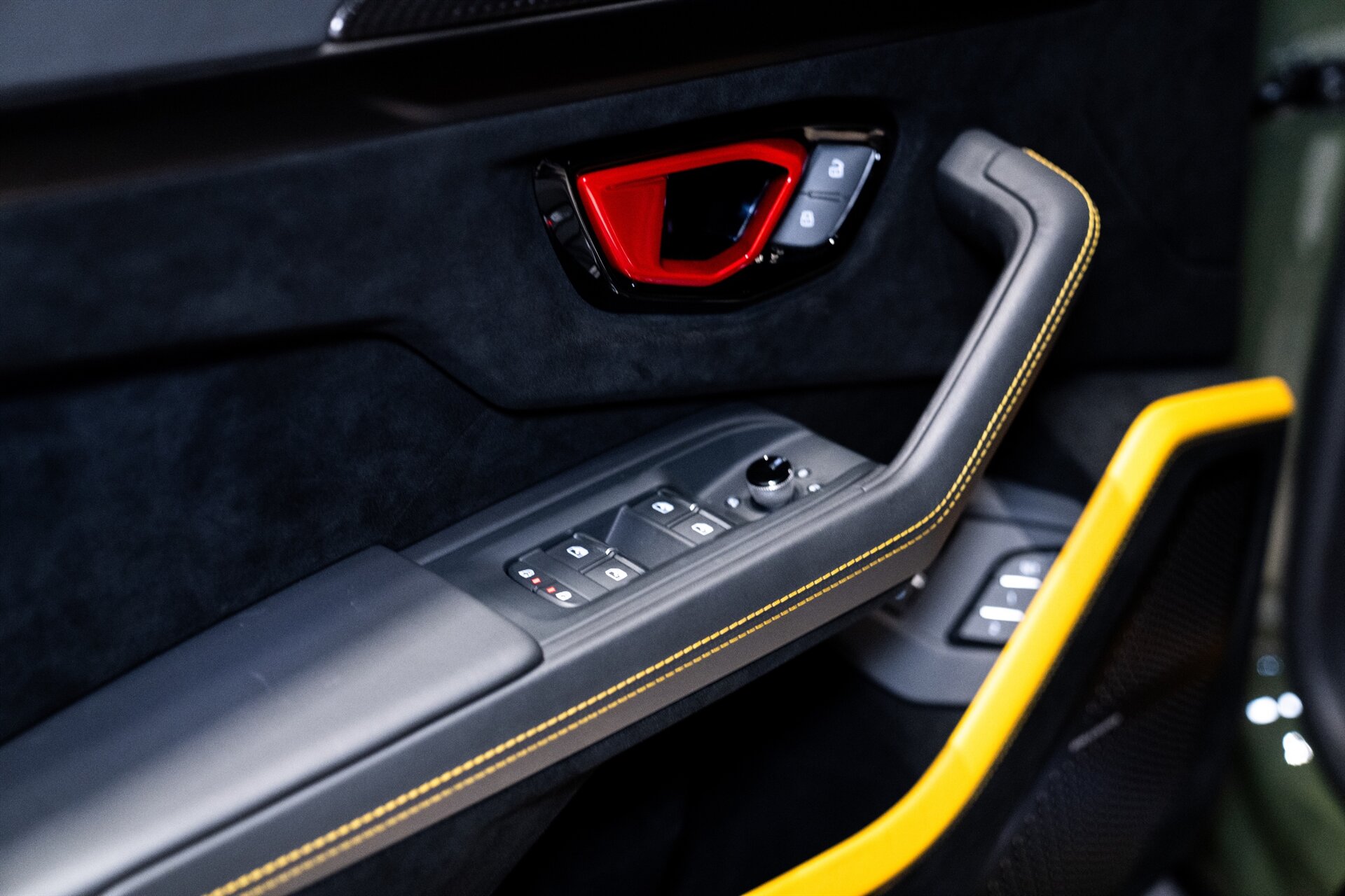 2023 Lamborghini Urus Performante - Photo 26