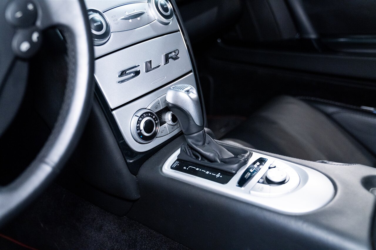 2006 Mercedes-Benz SLR SLR McLaren   - Photo 21 - Beverly Hills, CA 90212