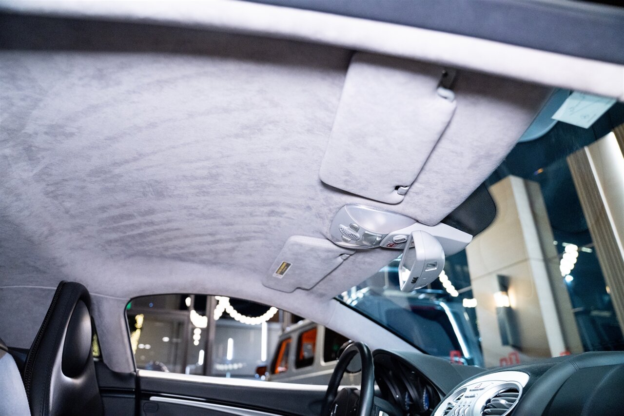 2006 Mercedes-Benz SLR SLR McLaren   - Photo 8 - Beverly Hills, CA 90212