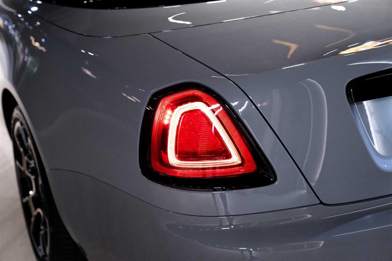 2020 Rolls-Royce Dawn Black Badge   - Photo 33 - Beverly Hills, CA 90212