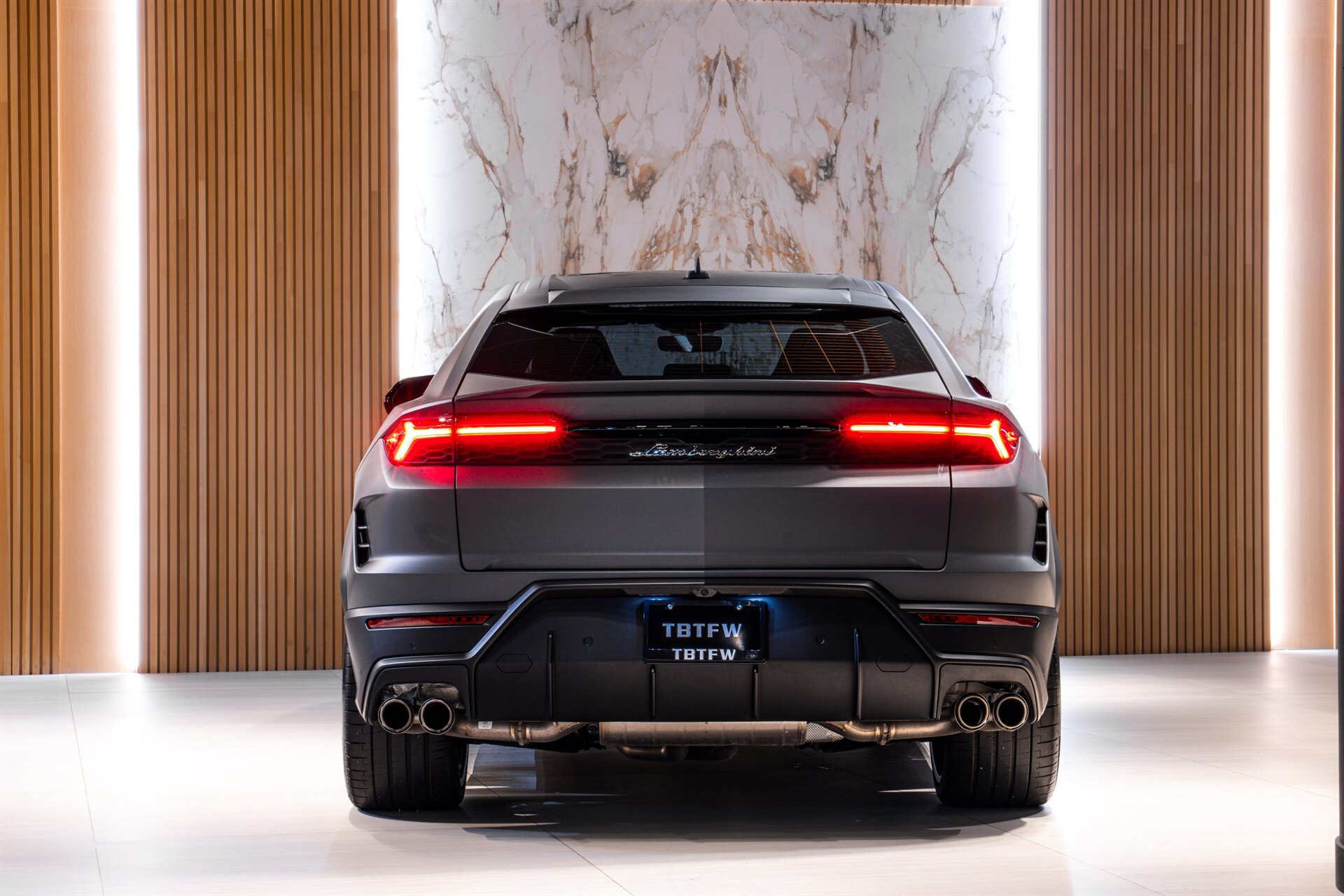 2025 Lamborghini Urus SE - Photo 5