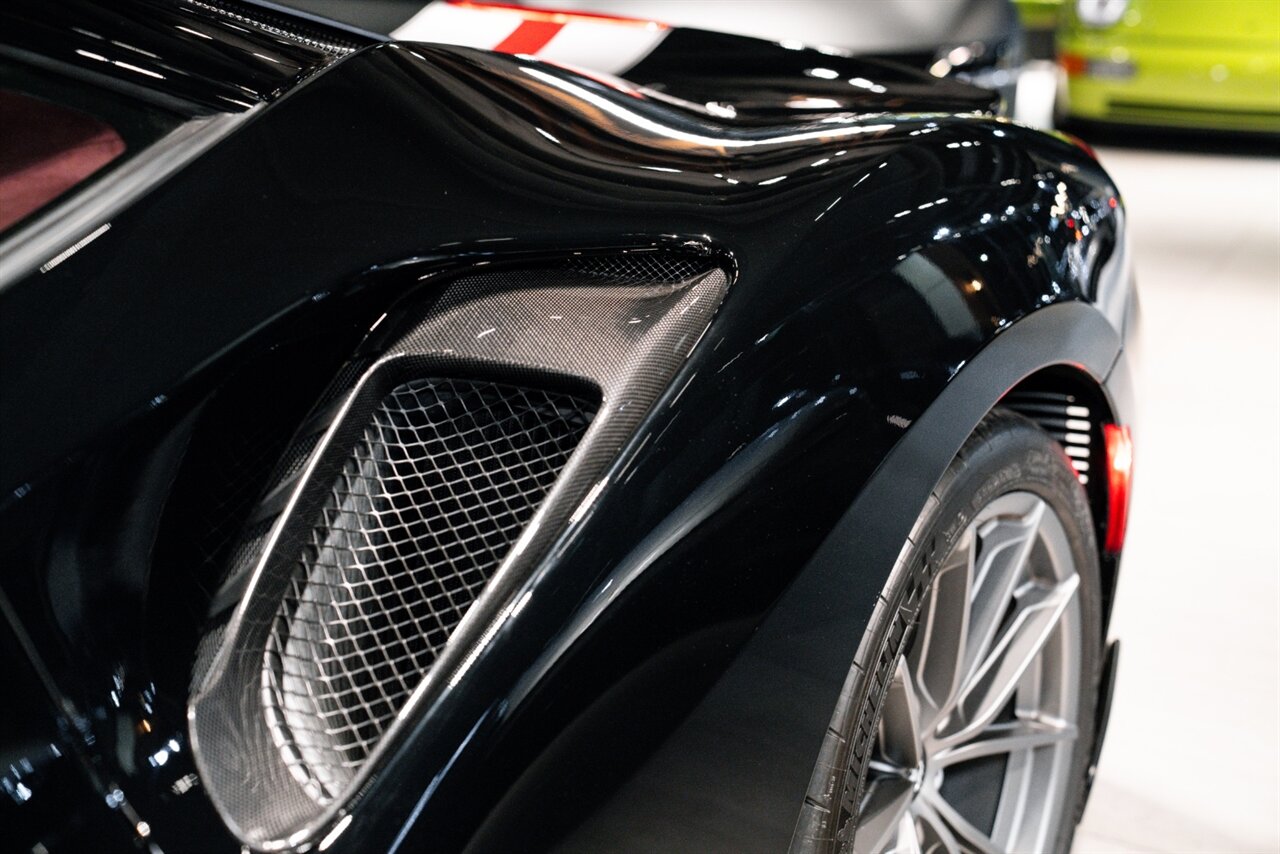 2020 Ferrari 488 Pista   - Photo 21 - Beverly Hills, CA 90212