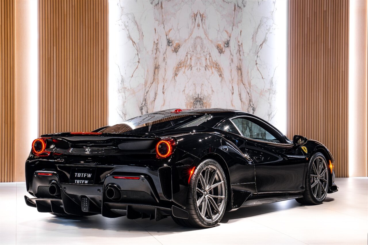 2020 Ferrari 488 Pista   - Photo 3 - Beverly Hills, CA 90212