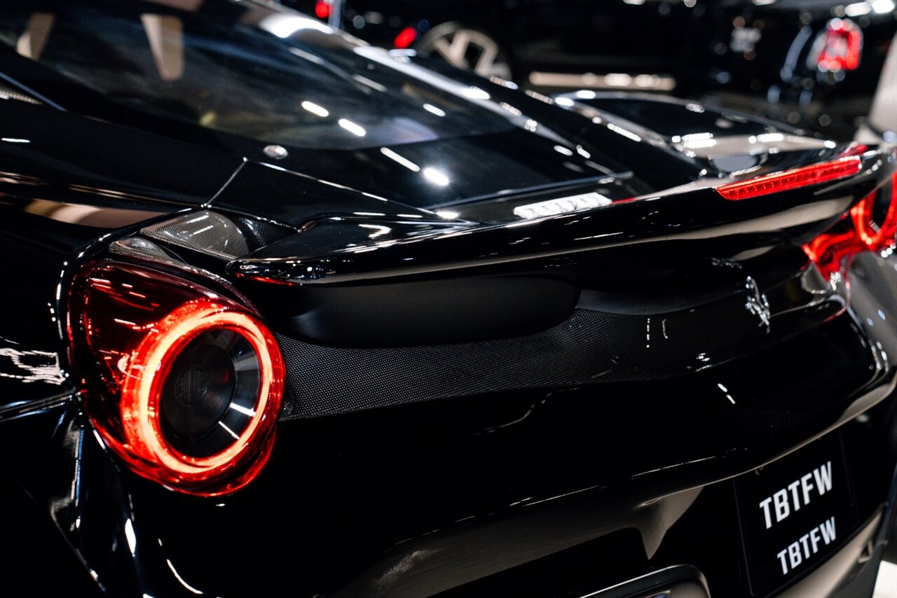 2020 Ferrari 488 Pista   - Photo 22 - Beverly Hills, CA 90212