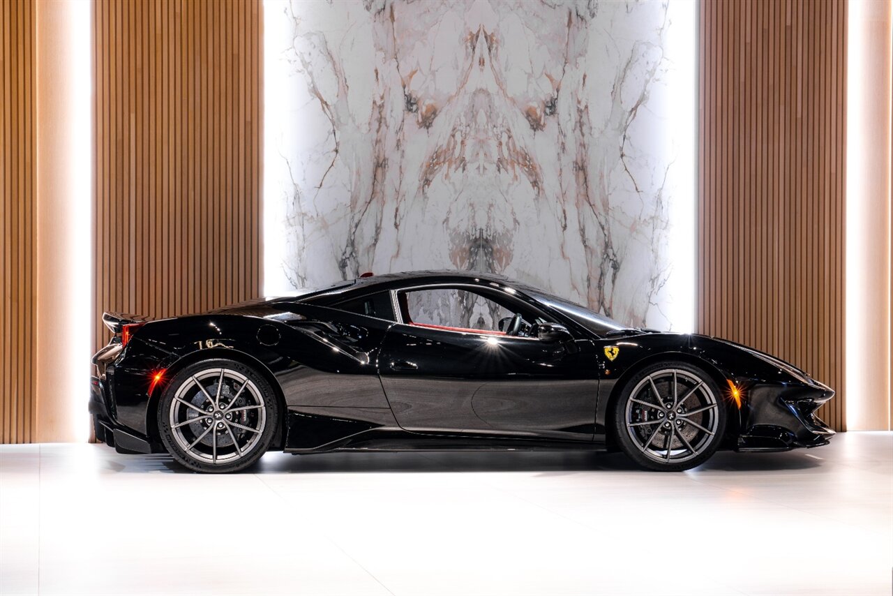 2020 Ferrari 488 Pista   - Photo 4 - Beverly Hills, CA 90212