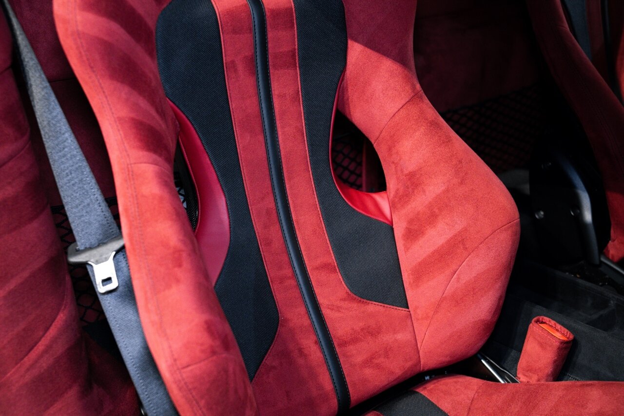 2020 Ferrari 488 Pista   - Photo 12 - Beverly Hills, CA 90212