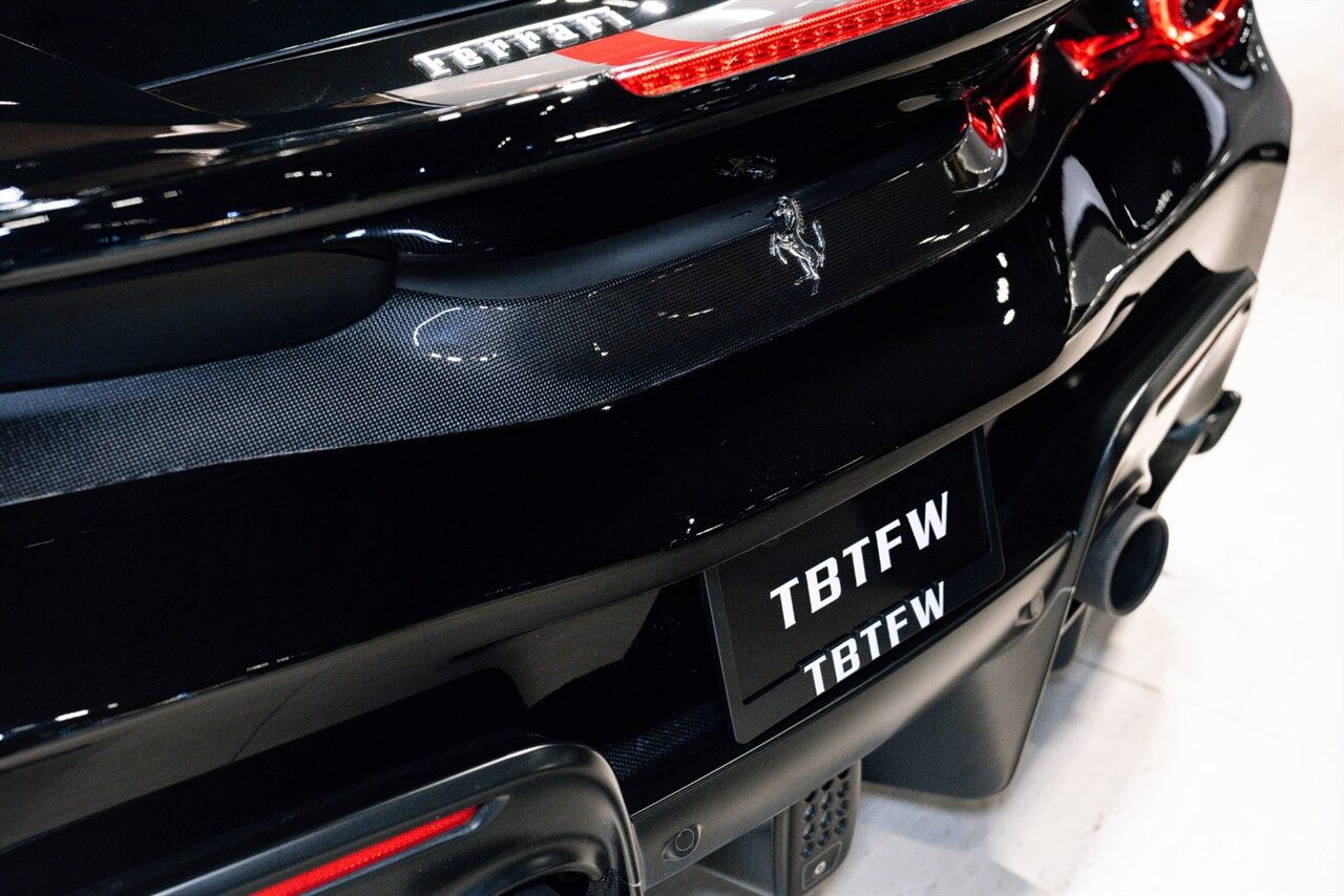 2020 Ferrari 488 Pista   - Photo 30 - Beverly Hills, CA 90212