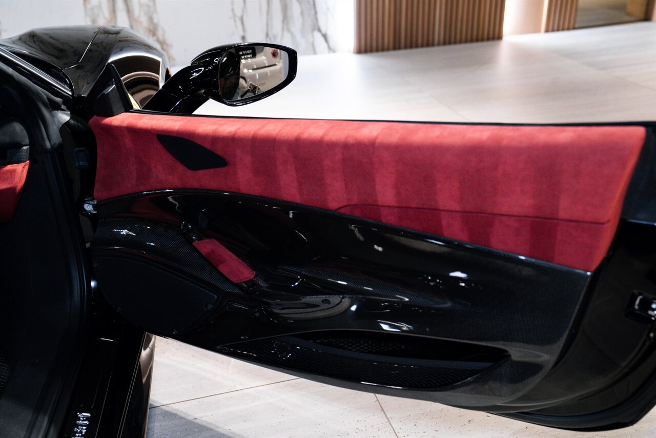 2020 Ferrari 488 Pista   - Photo 27 - Beverly Hills, CA 90212