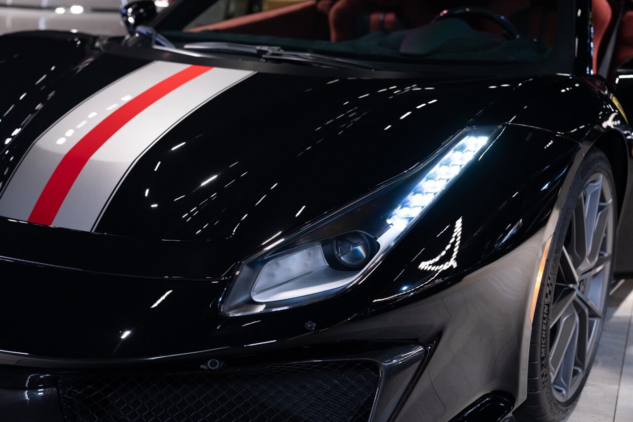 2020 Ferrari 488 Pista   - Photo 14 - Beverly Hills, CA 90212