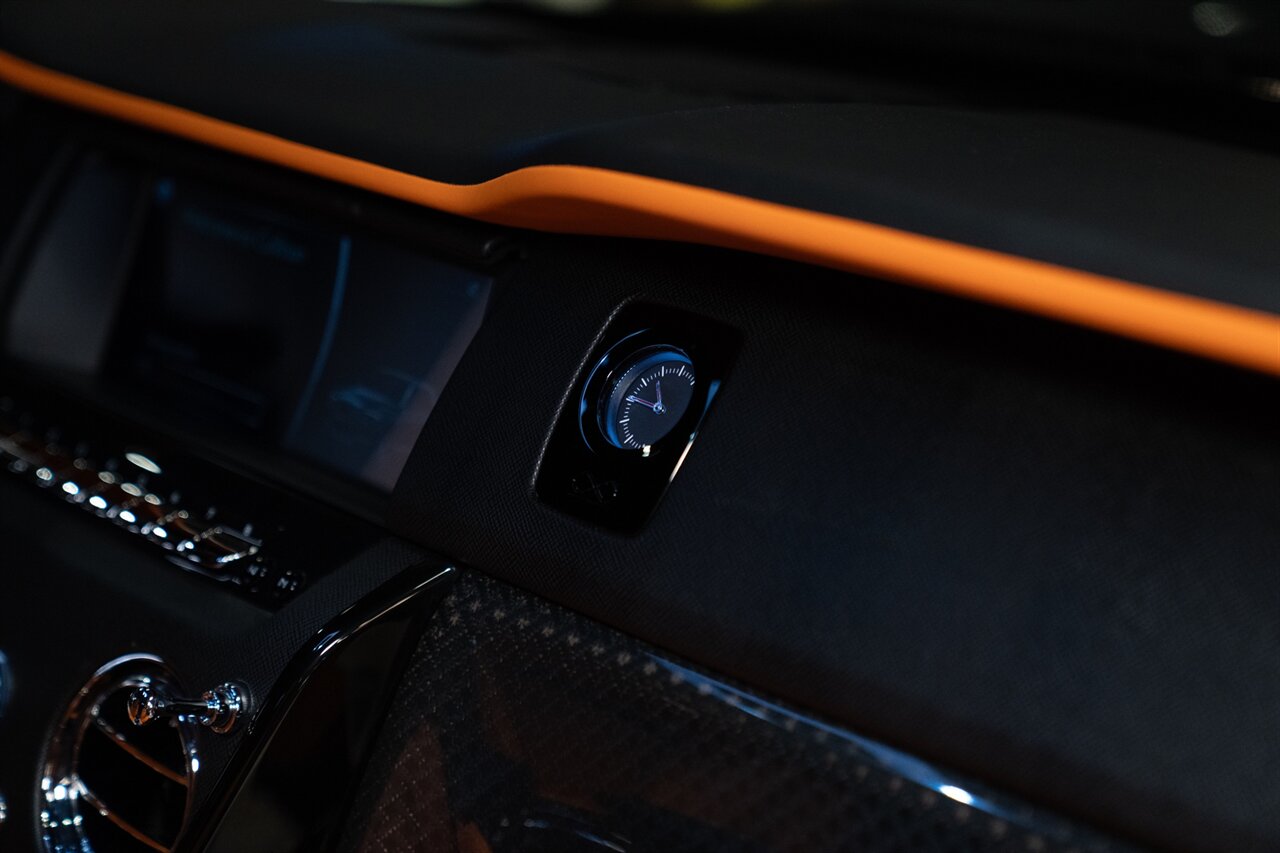 2022 Rolls-Royce Black Badge Cullinan   - Photo 9 - Beverly Hills, CA 90212