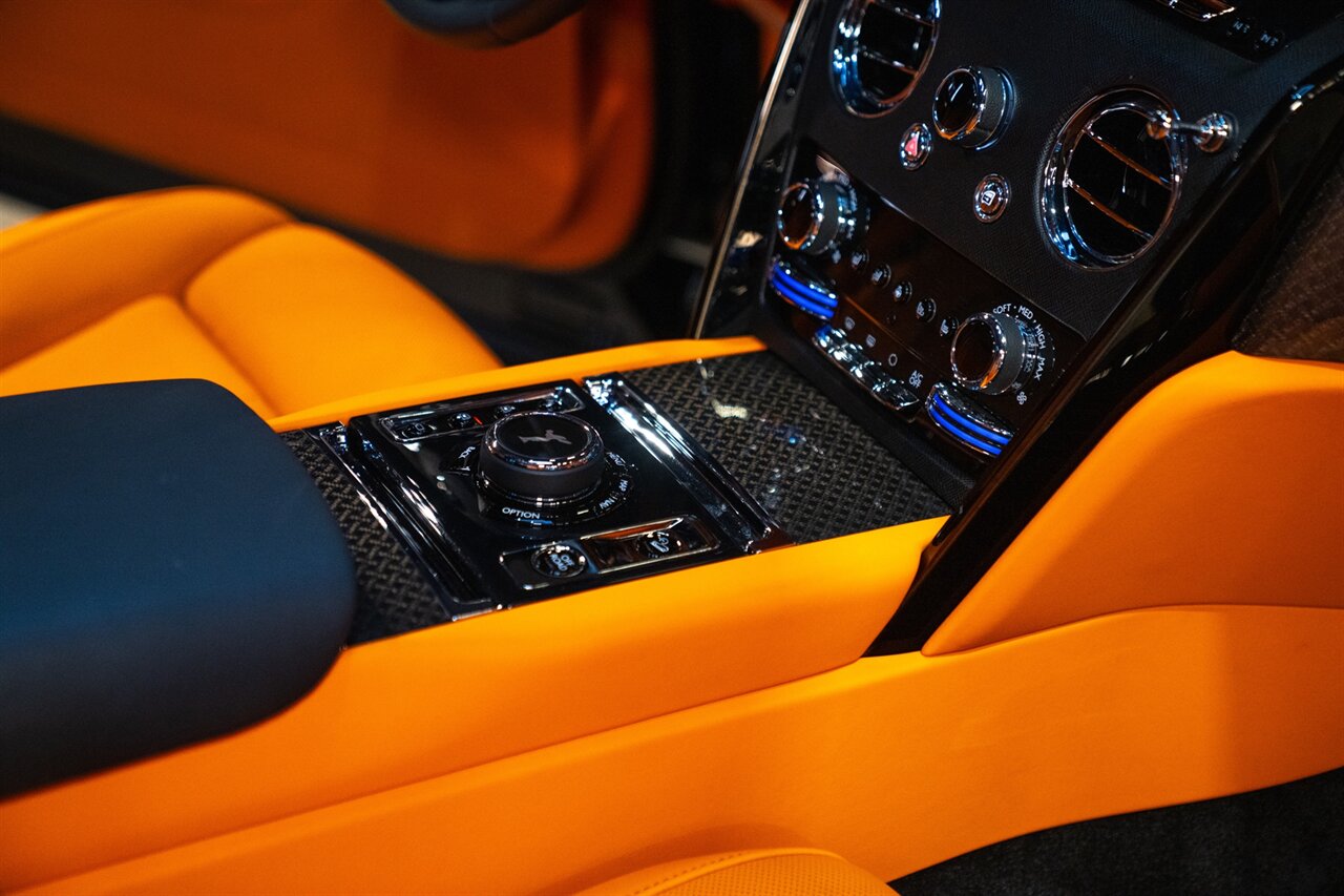 2022 Rolls-Royce Black Badge Cullinan   - Photo 29 - Beverly Hills, CA 90212