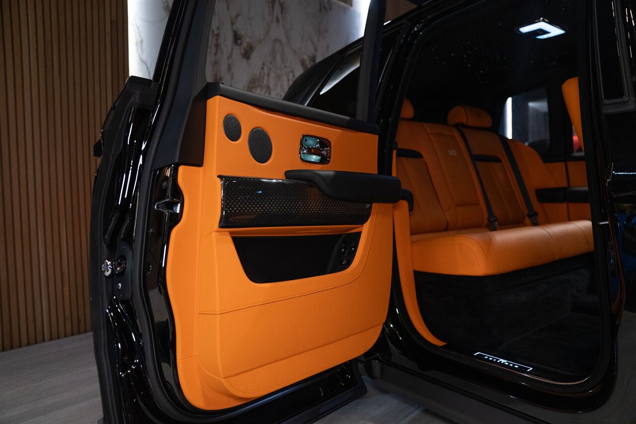2022 Rolls-Royce Black Badge Cullinan   - Photo 12 - Beverly Hills, CA 90212