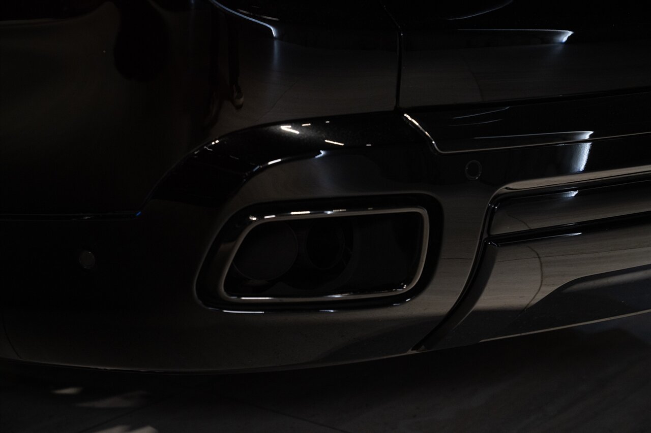 2022 Rolls-Royce Black Badge Cullinan   - Photo 21 - Beverly Hills, CA 90212