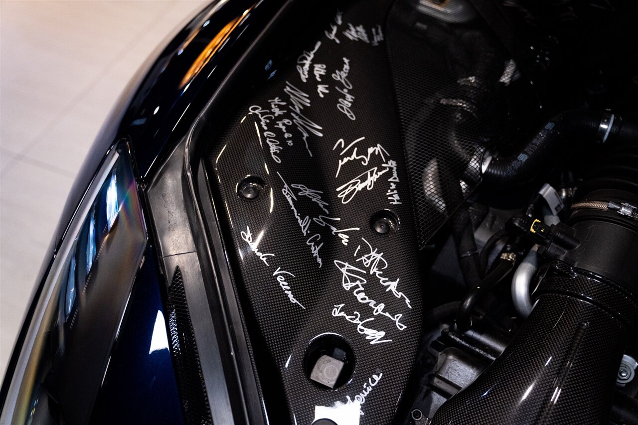 2022 Ferrari 812 GTS Tailor Made   - Photo 48 - Beverly Hills, CA 90212