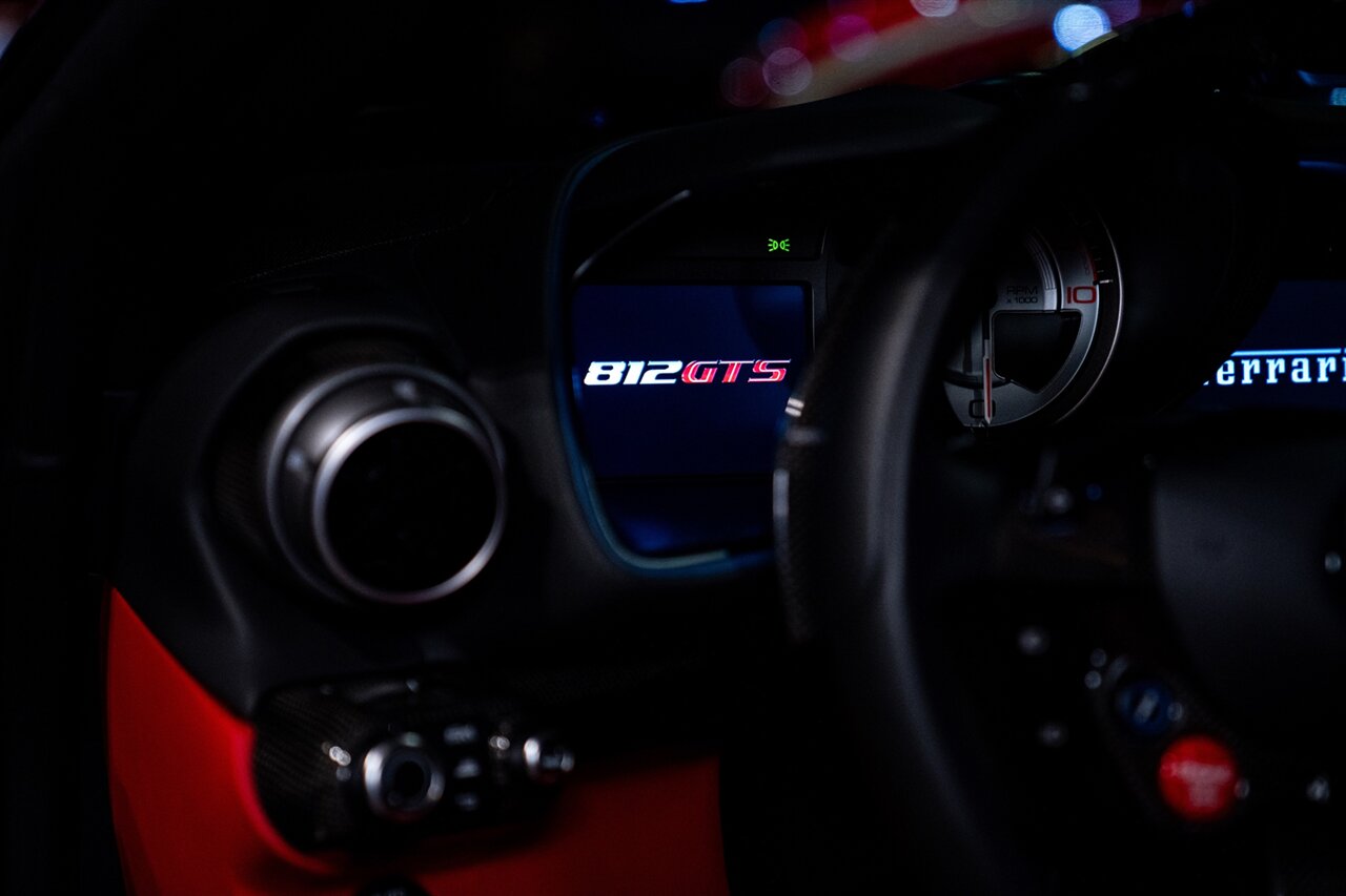 2022 Ferrari 812 GTS Tailor Made   - Photo 12 - Beverly Hills, CA 90212