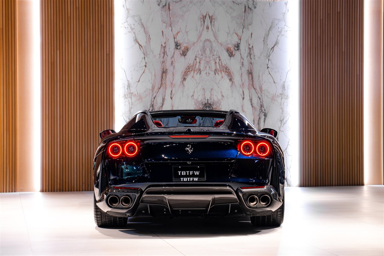 2022 Ferrari 812 GTS Tailor Made   - Photo 7 - Beverly Hills, CA 90212