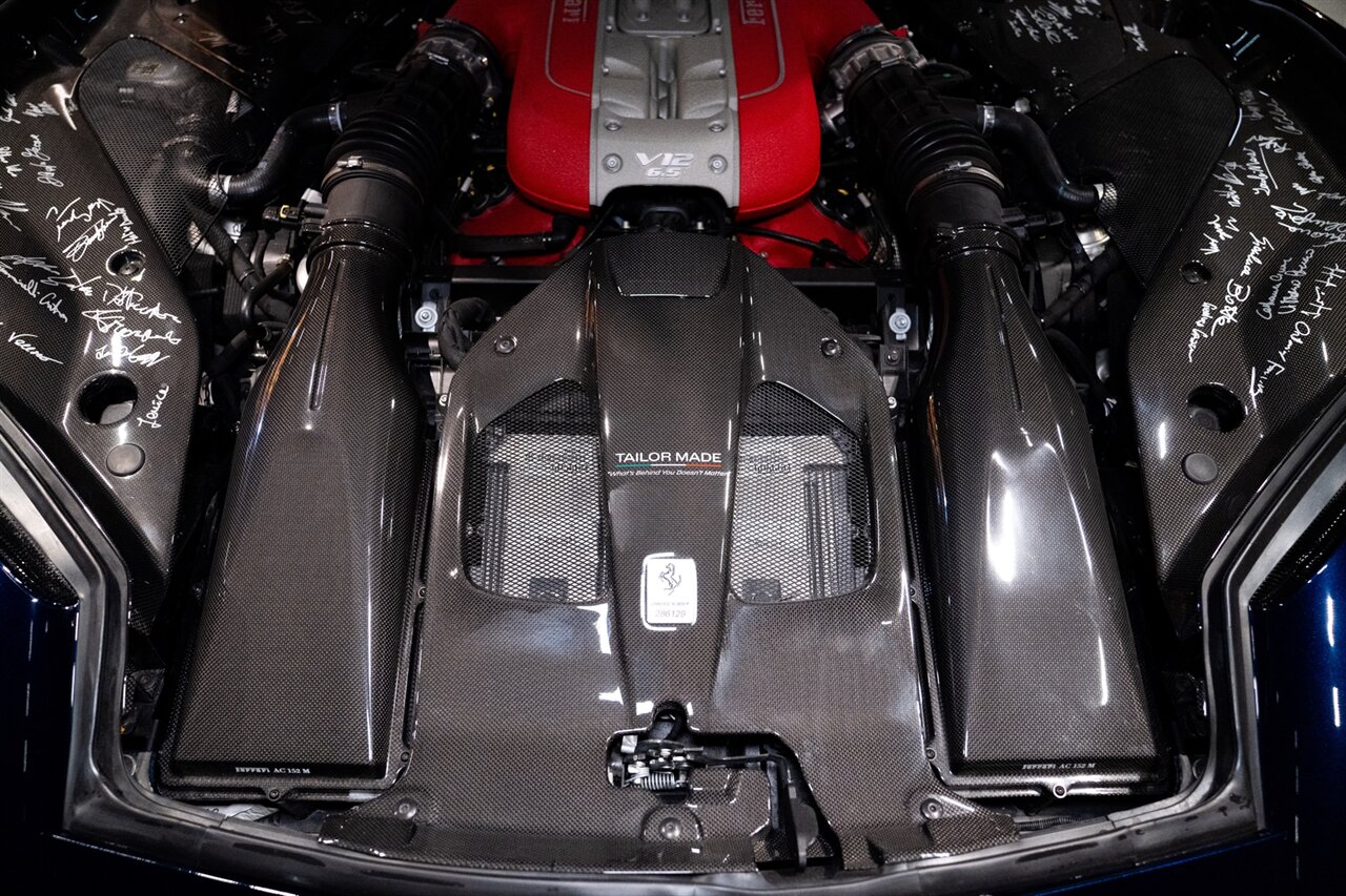 2022 Ferrari 812 GTS Tailor Made   - Photo 43 - Beverly Hills, CA 90212
