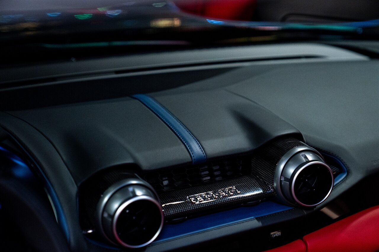 2022 Ferrari 812 GTS Tailor Made   - Photo 14 - Beverly Hills, CA 90212