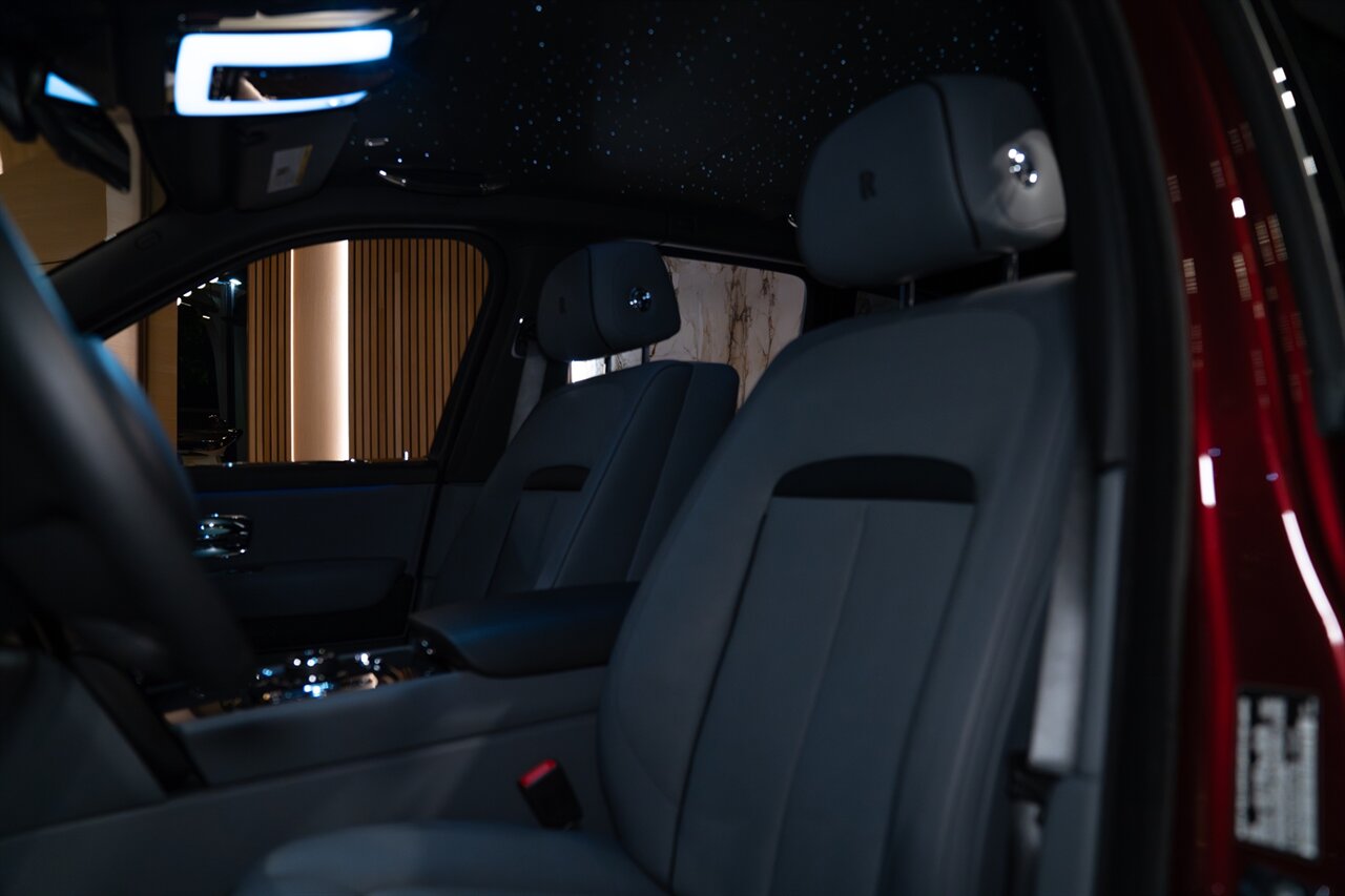 2025 Rolls-Royce Black Badge Cullinan   - Photo 39 - Beverly Hills, CA 90212