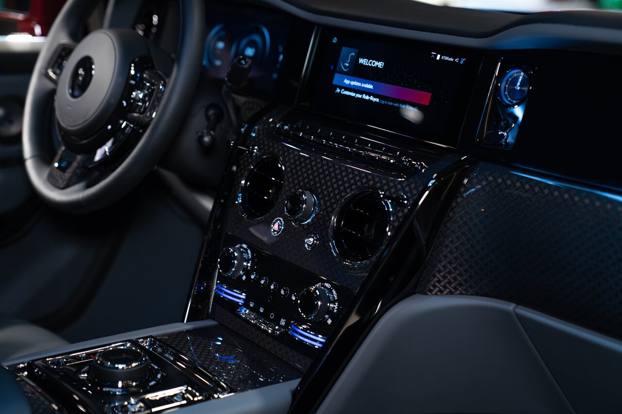 2025 Rolls-Royce Black Badge Cullinan   - Photo 53 - Beverly Hills, CA 90212