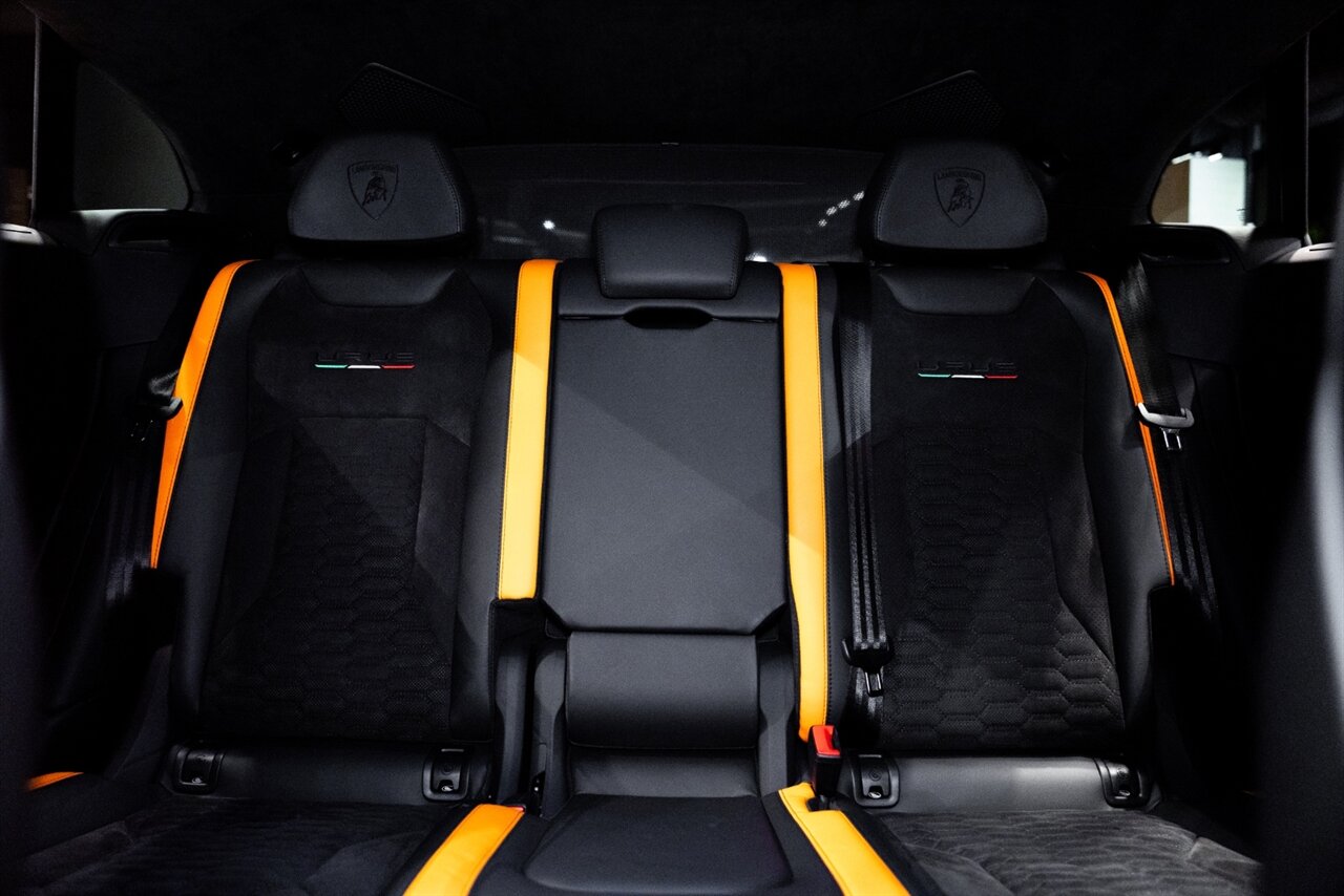 2022 Lamborghini Urus - Photo 13 - Beverly Hills, CA 90212