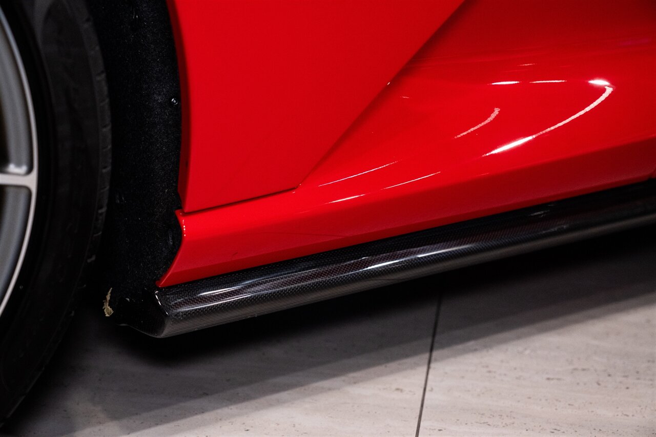 2023 Ferrari 812 GTS   - Photo 24 - Beverly Hills, CA 90212
