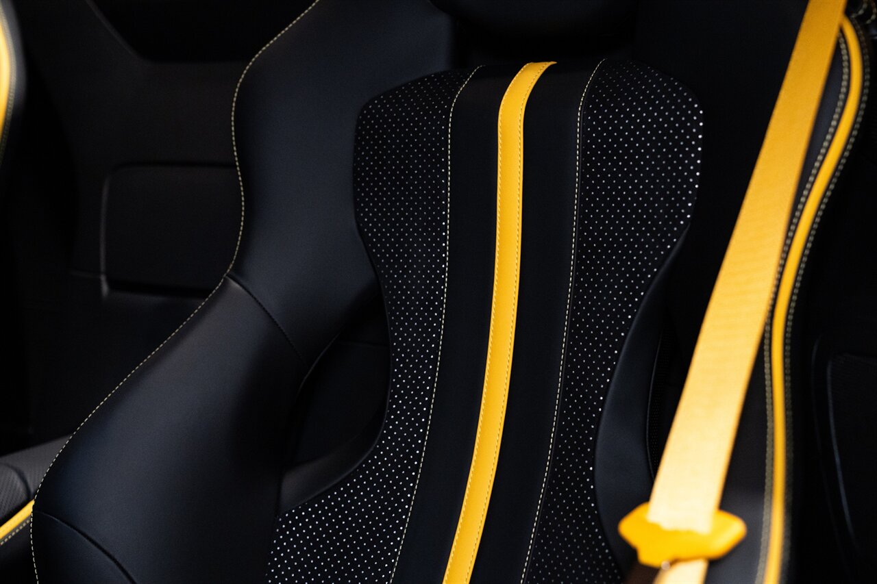 2023 Ferrari 812 GTS   - Photo 10 - Beverly Hills, CA 90212