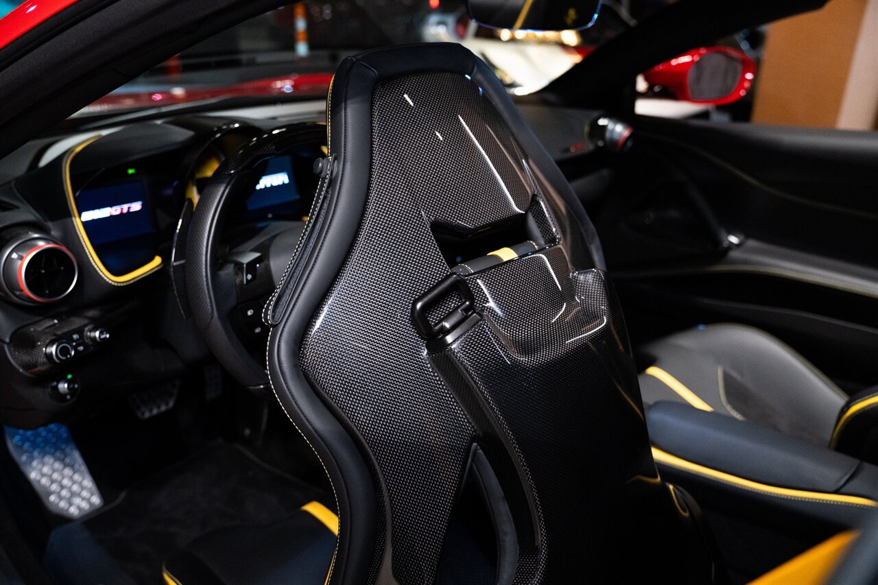 2023 Ferrari 812 GTS   - Photo 19 - Beverly Hills, CA 90212