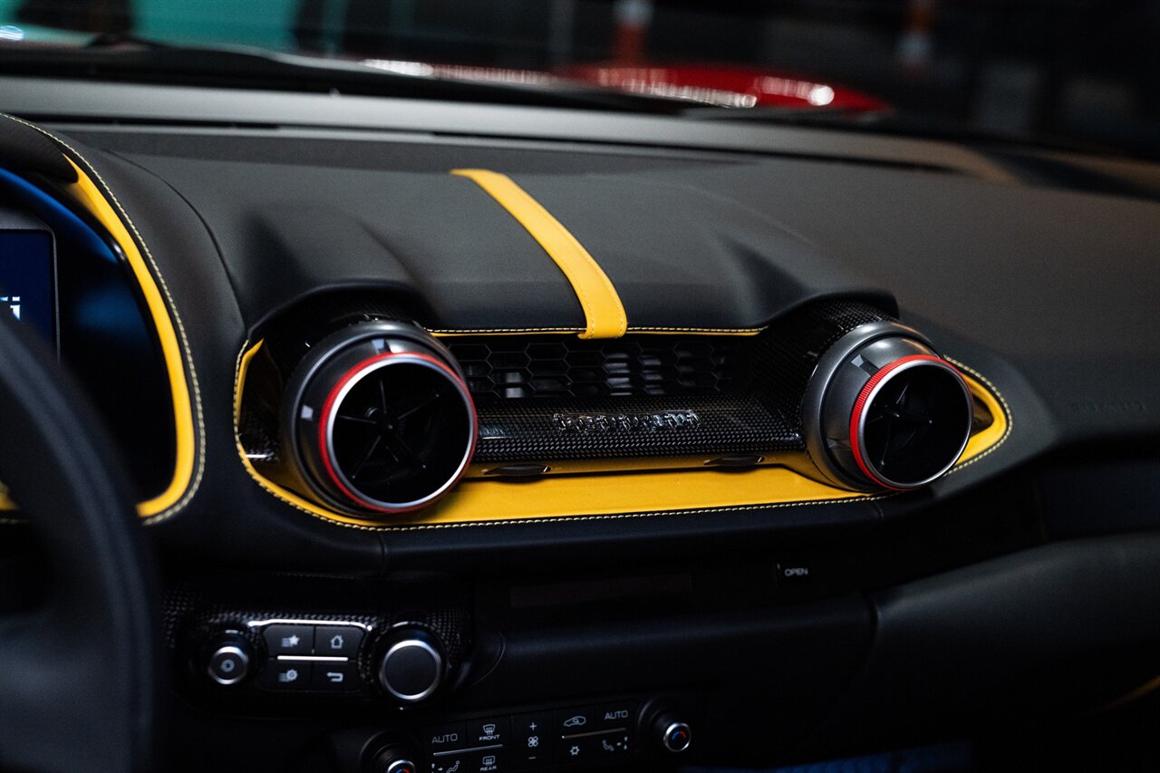 2023 Ferrari 812 GTS   - Photo 18 - Beverly Hills, CA 90212