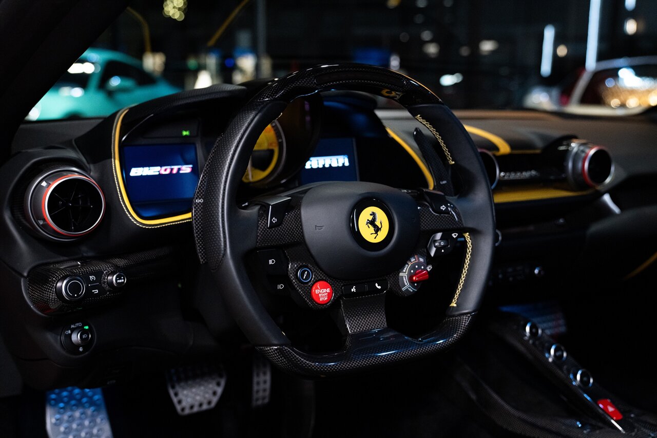 2023 Ferrari 812 GTS   - Photo 12 - Beverly Hills, CA 90212