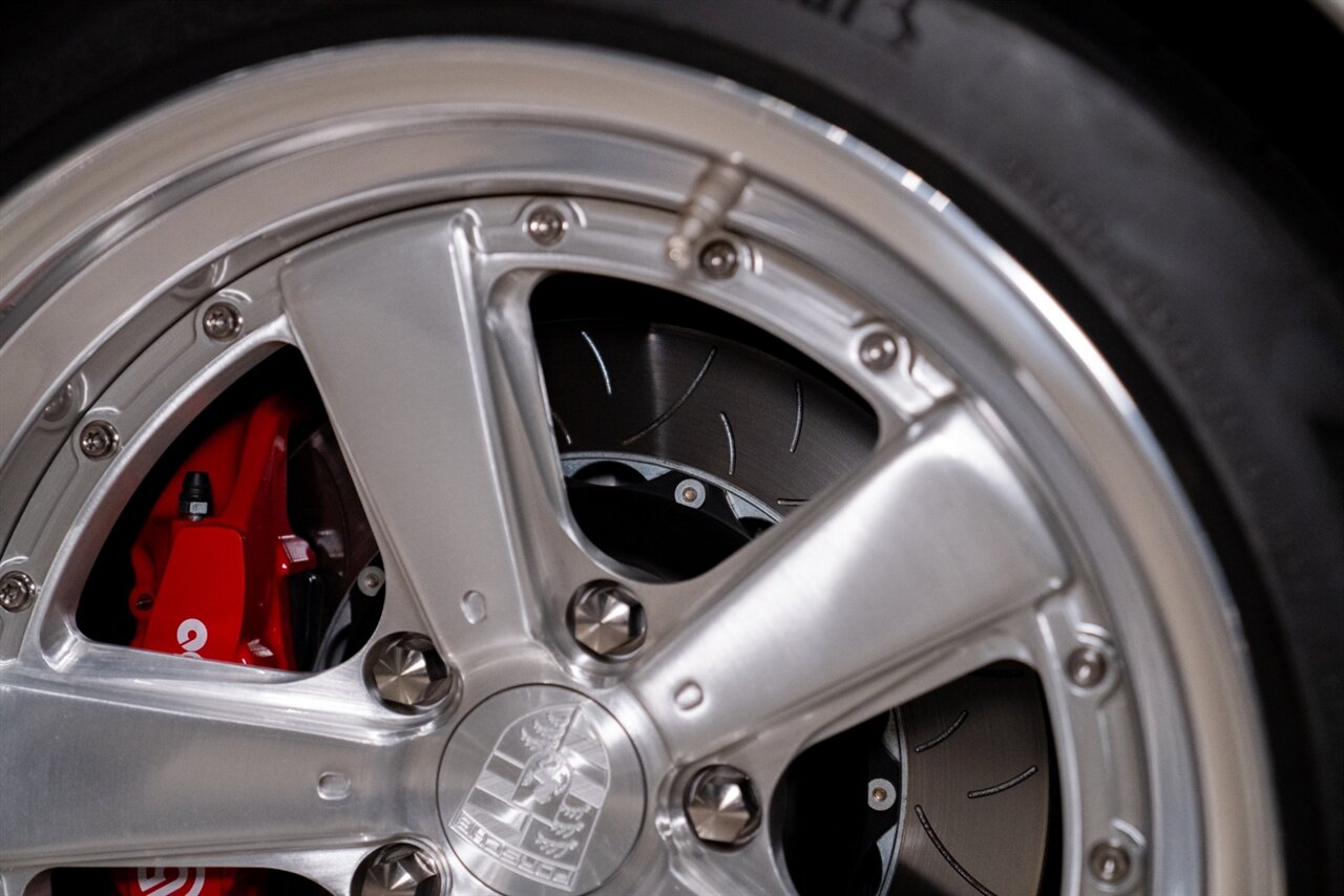 1995 Porsche 911 Carrera Gunther Werks - Photo 15 - Beverly Hills, CA 90212